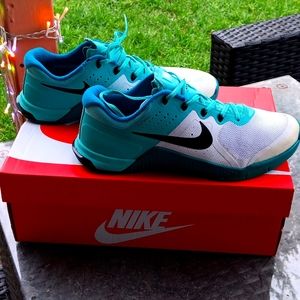 Nike Metacon Flywire size